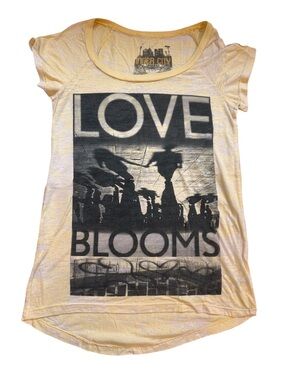 Light Weight CottonGraphic Tee